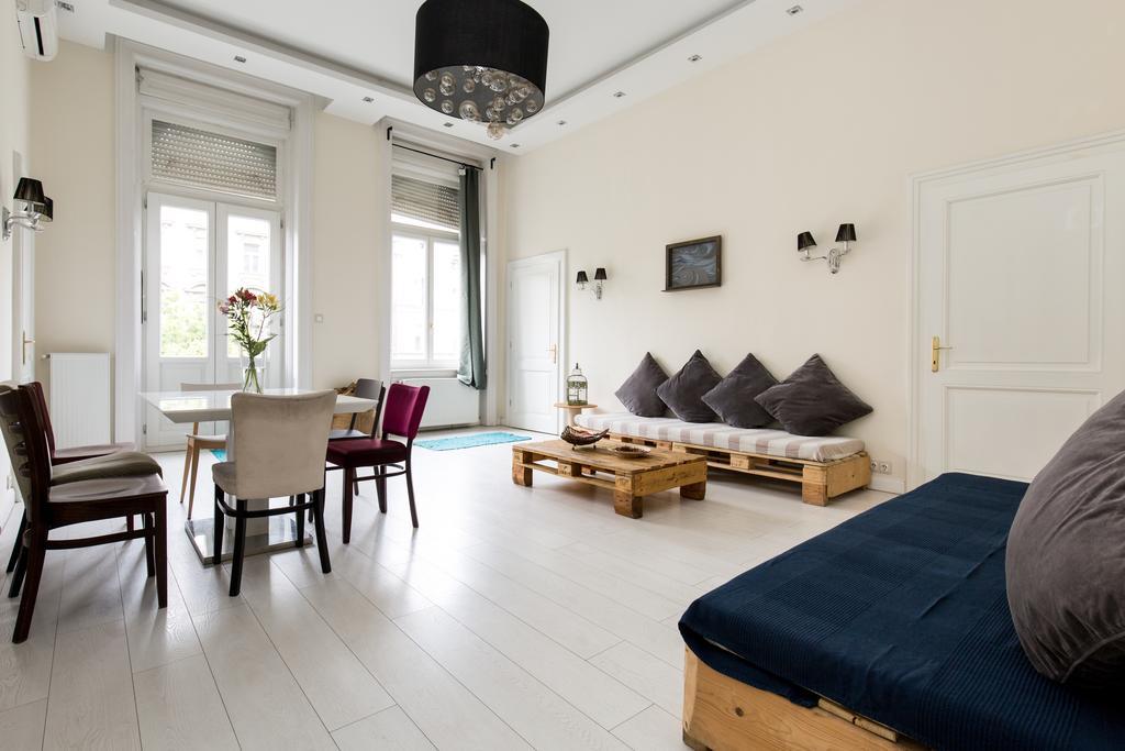 Jozsef63 Apartment Budapest Exterior photo